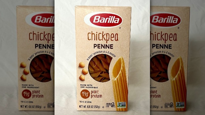 Barilla chickpea penne box