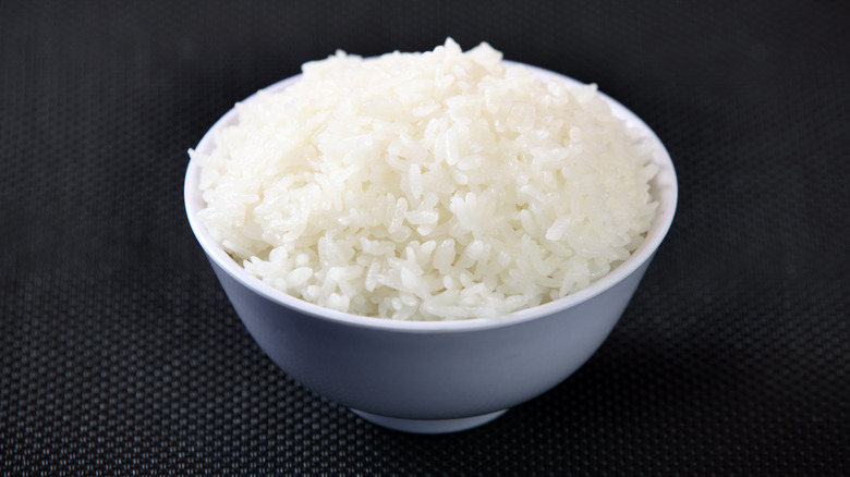 bowl of cooked white rice