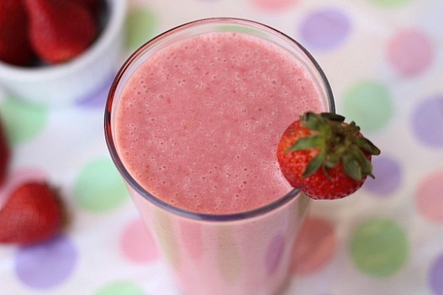 Simple Strawberry Milkshake