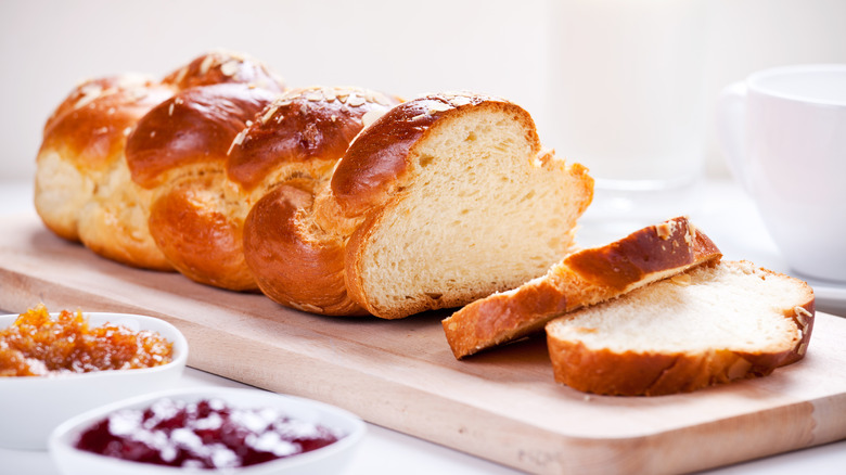 Braided brioche loaf