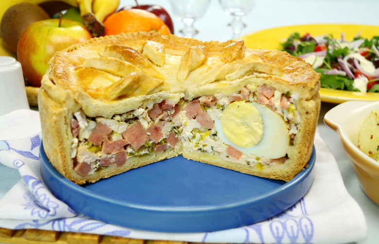 New Zealand: Bacon and Egg Pie