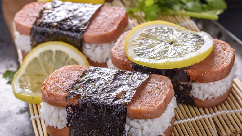 Spam musubi