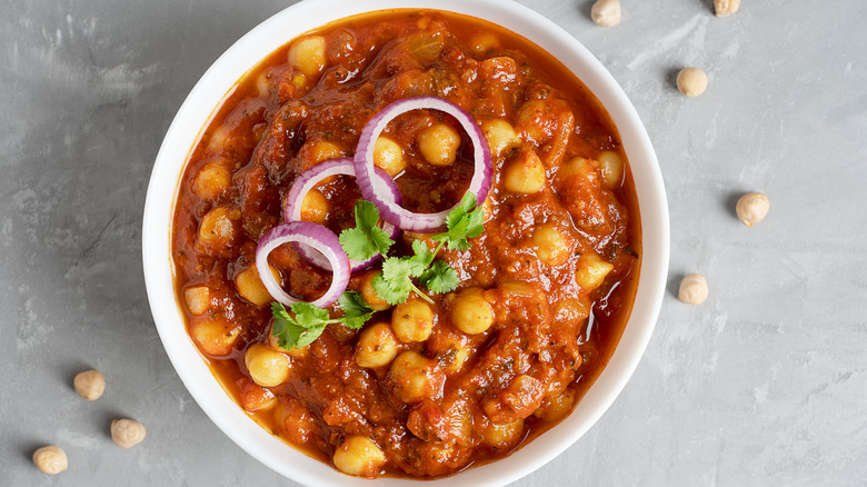 bowl of chole masala