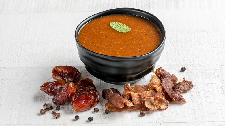 bowl of date tamarind chutney