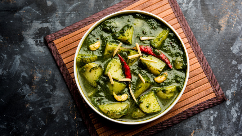 saag aloo