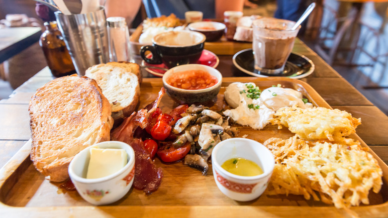 Big breakfast spread