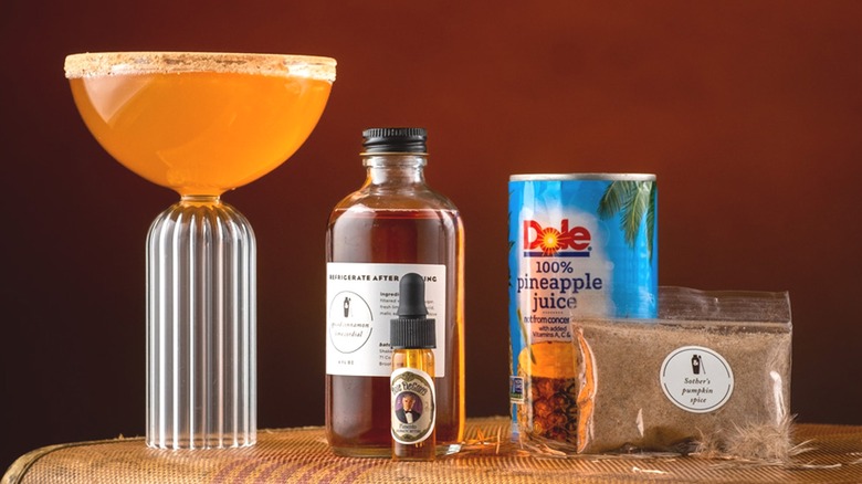 Rye-napple Express kit from Shaker & Spoon