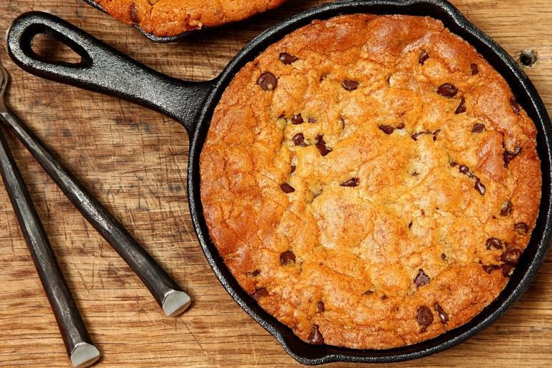 Giant Gooey Skillet Chocolate Chip Cookie