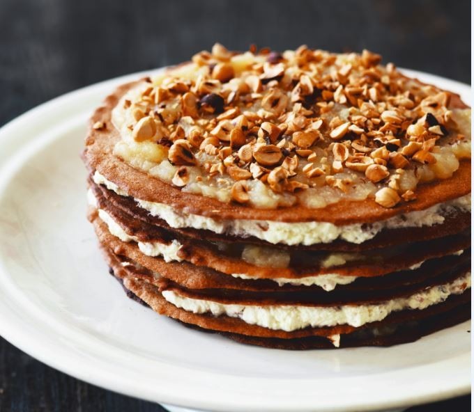 Winter Apple Layer Cake 