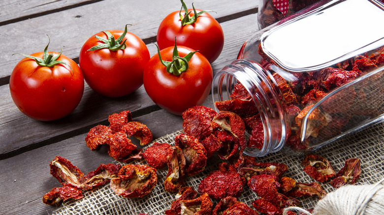 Fresh and sun-dried tomatoes