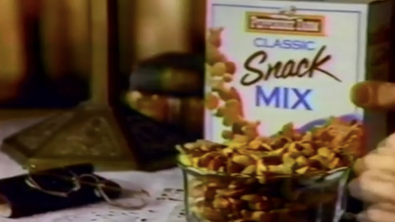 Goldfish Snack Mix in bowl