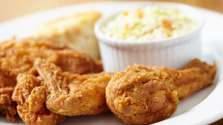 fried chicken with coleslaw