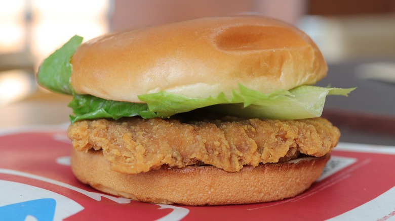 Wendy's crispy chicken sandwich