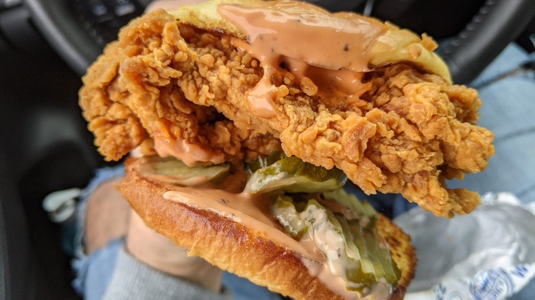 Zaxby's fried chicken sandwich