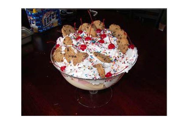 Mallie's Colossal Ice Cream Sundae — Mallie's Sports Bar & Grill, Southgate, Mich.