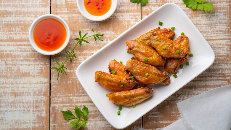 Chicen wings with fish sauce