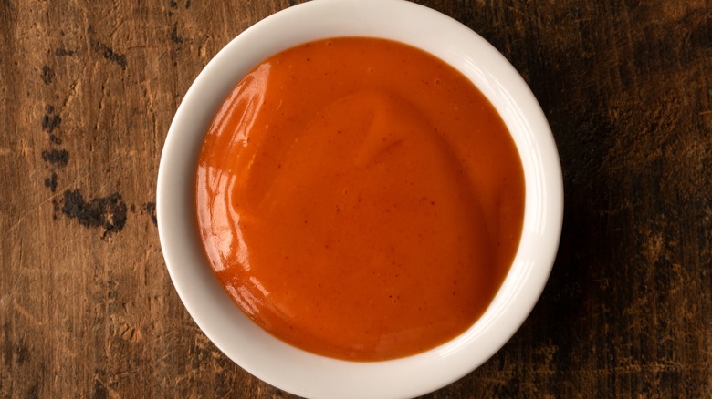 Buffalo sauce in bowl