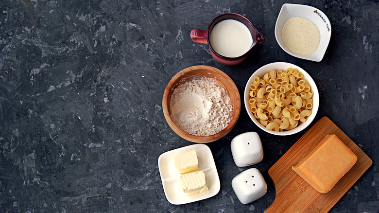 ingredients for making mac and cheese