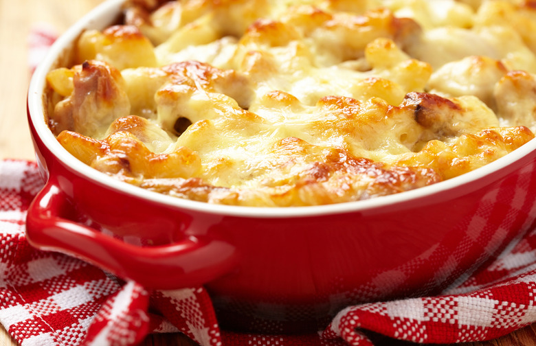 Baked Mac and Cheese Casserole