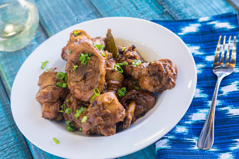 Instant Pot Chicken Adobo