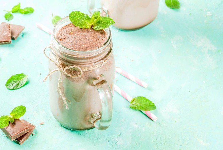 Healthy Mint Chocolate Smoothie