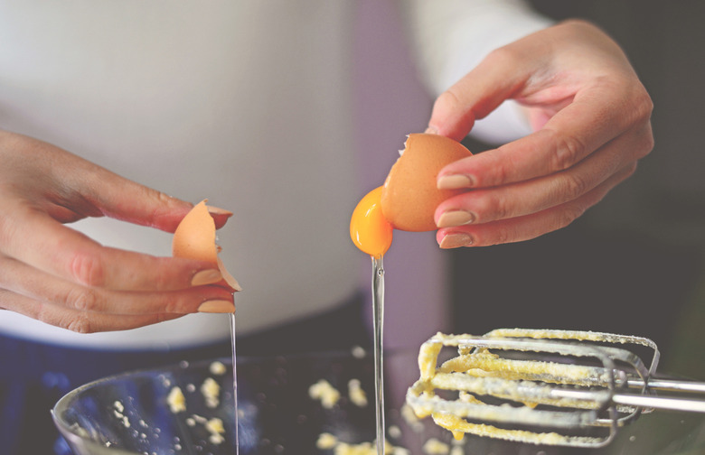 We've Been Cracking Eggs All Wrong