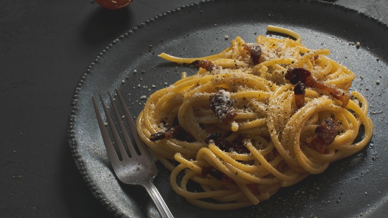 Bucatini on a plate