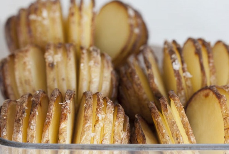 Potatoes: Hasselback Potatoes