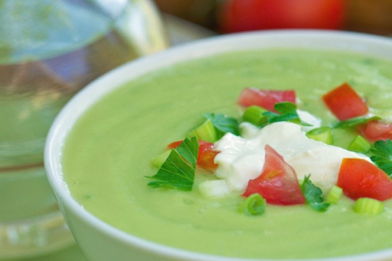 Chilled Avocado and Cucumber Soup