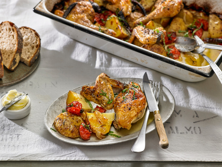 Chicken With Potatoes and Olives