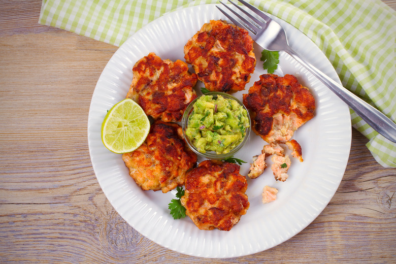 Quick and Easy Salmon Cakes