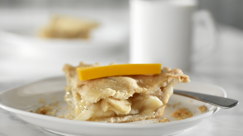 Apple pie and cheddar cheese