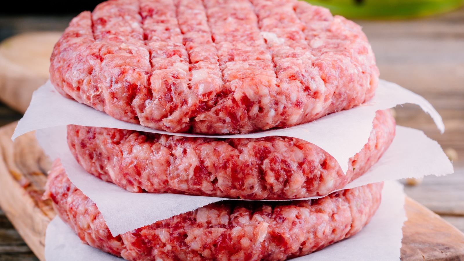 2,000 Pounds Of Ground Beef Recalled Due To A Strange Rubbery Substance