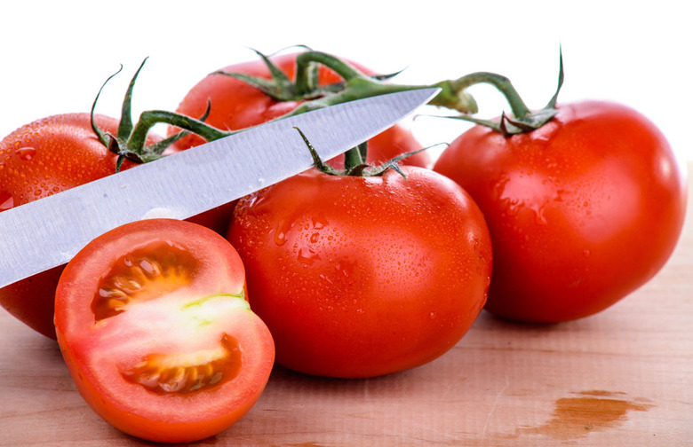 Slice Lots of Tomatoes