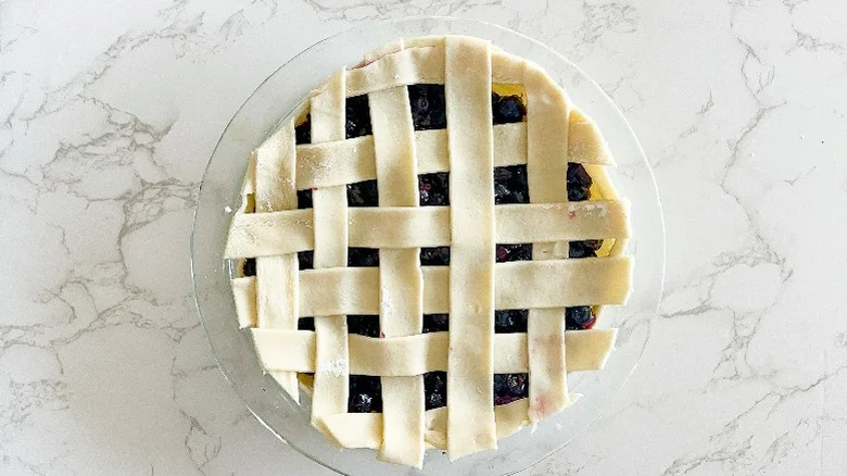 lattice crust on blueberry pie