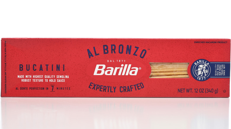 Box of Barilla Al Bronzo Bucatini