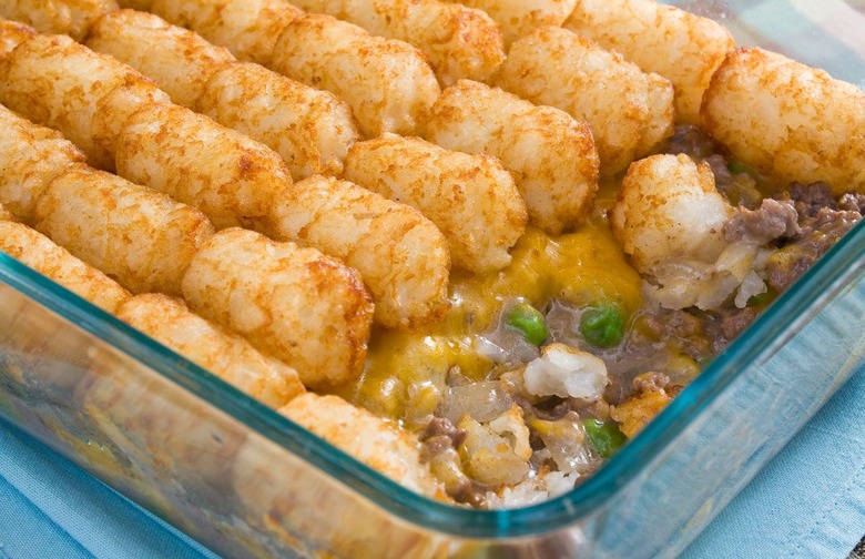 Buffalo Chicken Tater Tot Casserole