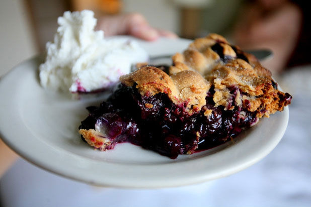 Star-Studded Blueberry Pie