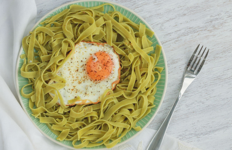 Spicy Garlic Pasta With Fried Eggs