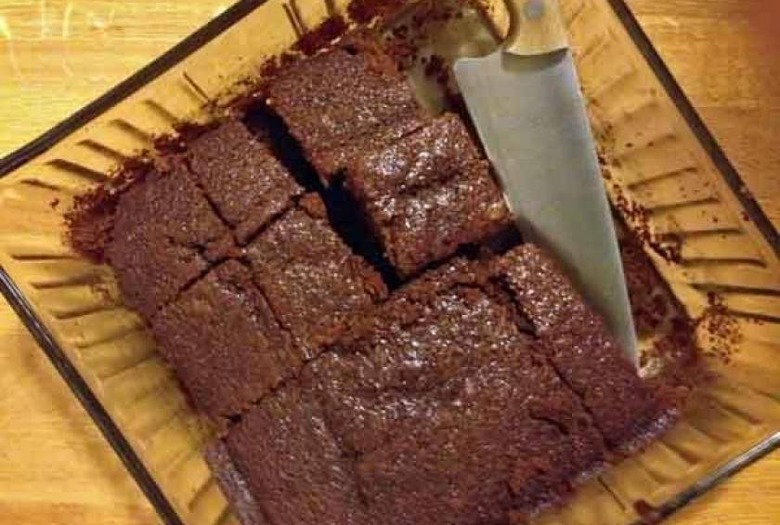 Moist and Soft Gingerbread Cake