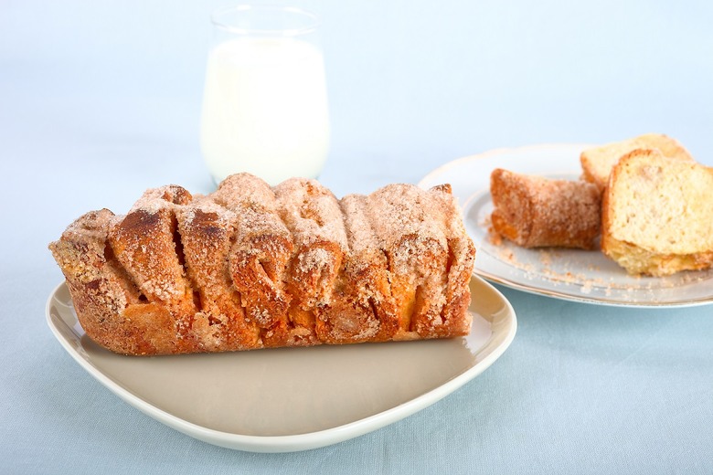 Cinnamon Sugar Pull-Apart Bread