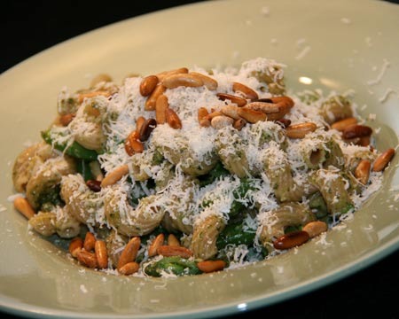 Pesto, Peas, and Pine Nuts Pasta Salad