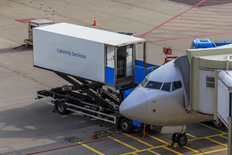 Flight delays can cause food waste 