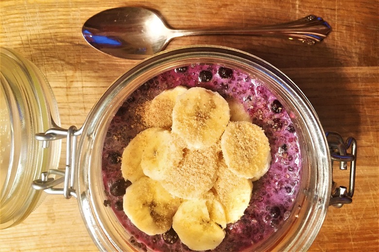 Blueberry Overnight Chia Seed Pudding 