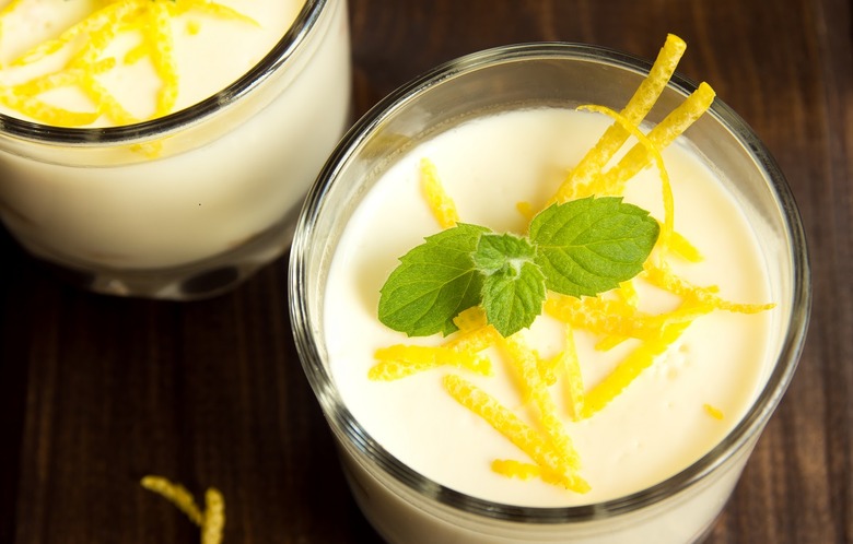 Lemon Mascarpone Panna Cotta