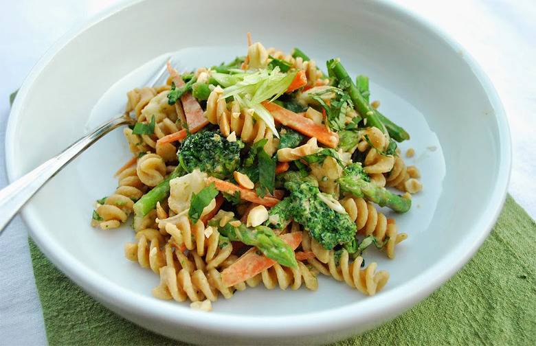 Peanut Butter Veggie Pasta Salad