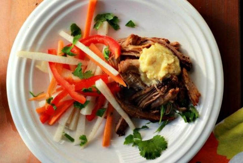 Cuban Pulled Pork With Jicama Slaw