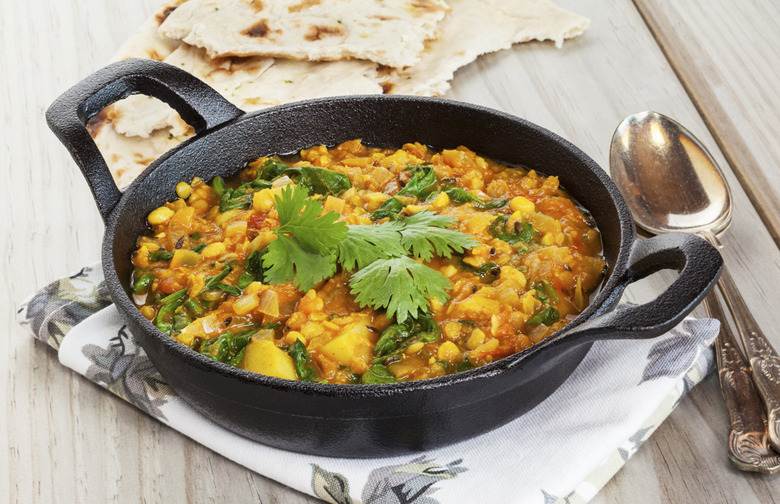 https://www.thedailymeal.com/img/gallery/25-one-pot-meals-perfect-for-winter/0-Intro-20-lentil%20curry-ThinkstockPhotos-465924357.jpg