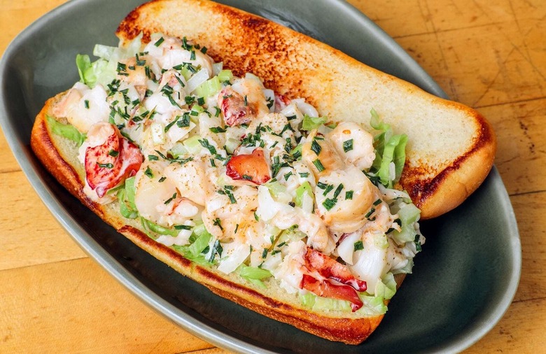 Lobster Roll 