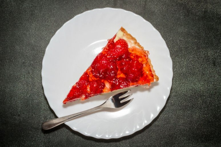 Simple Summer Strawberry Tart